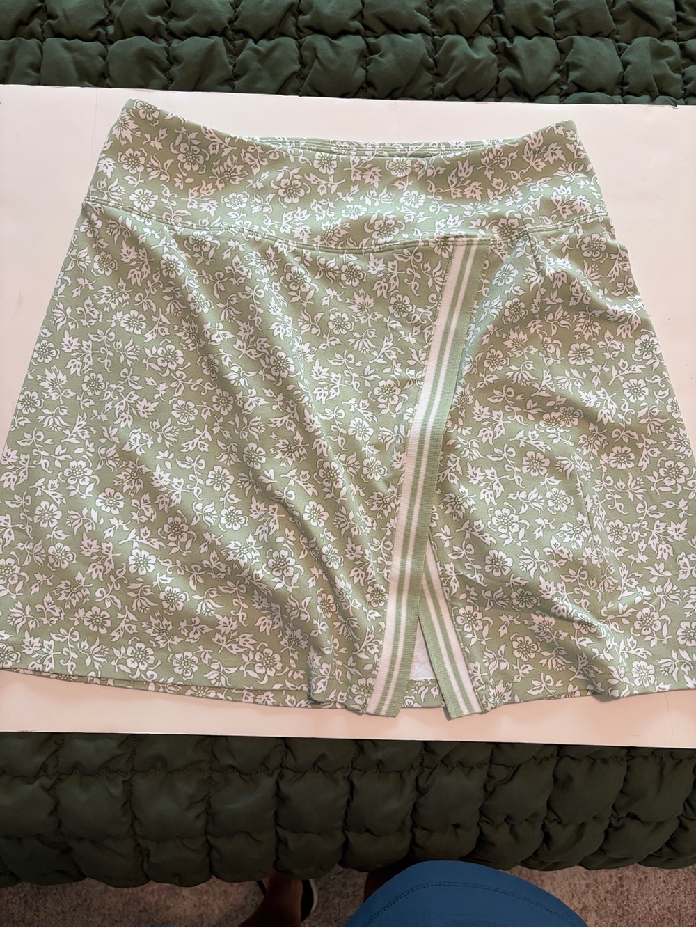 Tommy Bahama Light Mint Green Floral Skirt with Contrast Stripe
